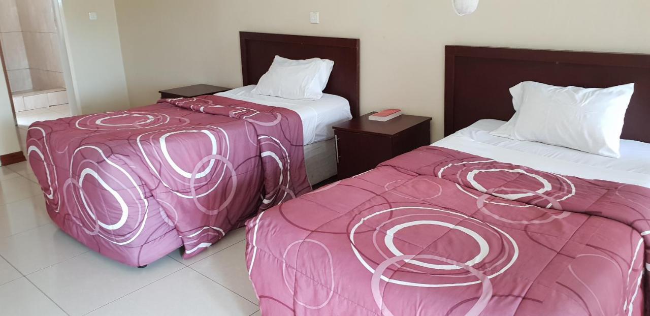 Mwiluzi Motel Ltd Lusaka Extérieur photo